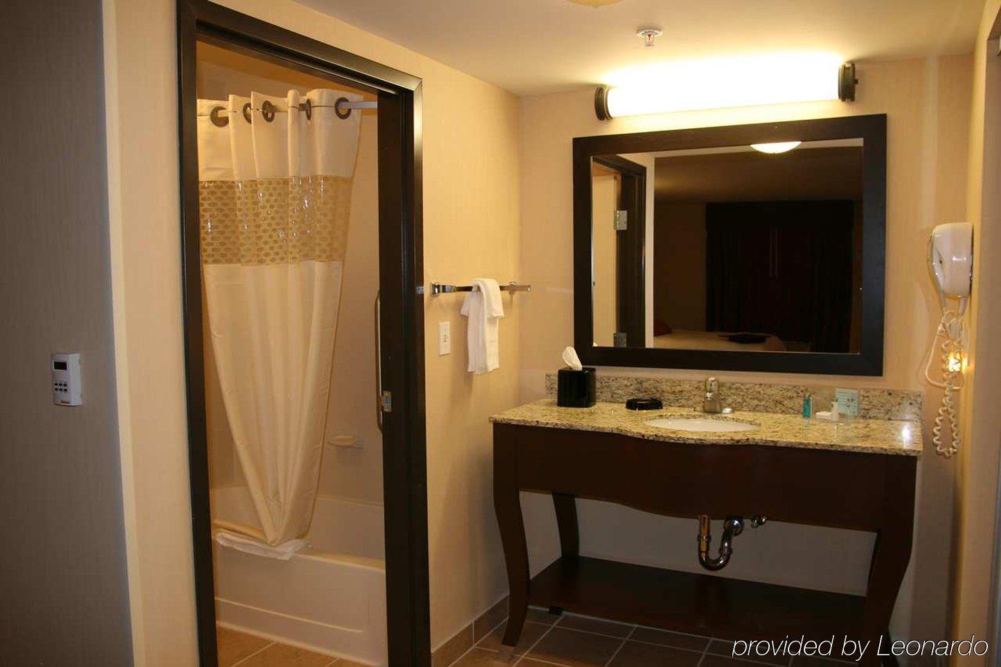 Hampton Inn & Suites New Castle, Pa Rum bild